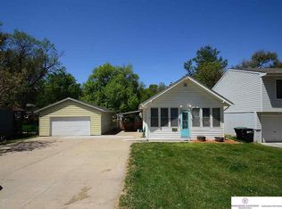 5630 S 51st St, Omaha, NE 68117