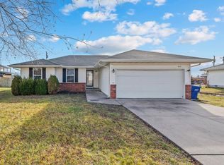 403 Jennifer Ln, Rogersville, MO 65742