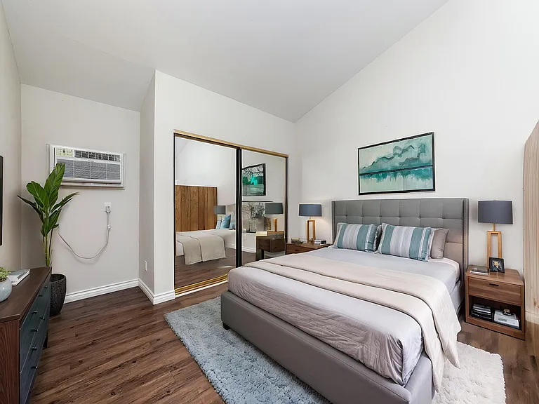 5628 Colfax Ave #5 — Photo 11