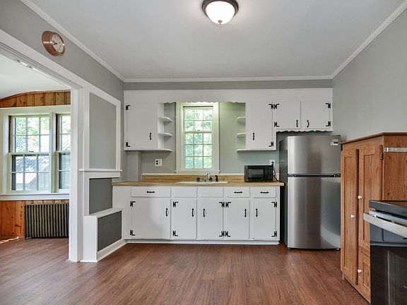 5th image of 335 Summer St #3