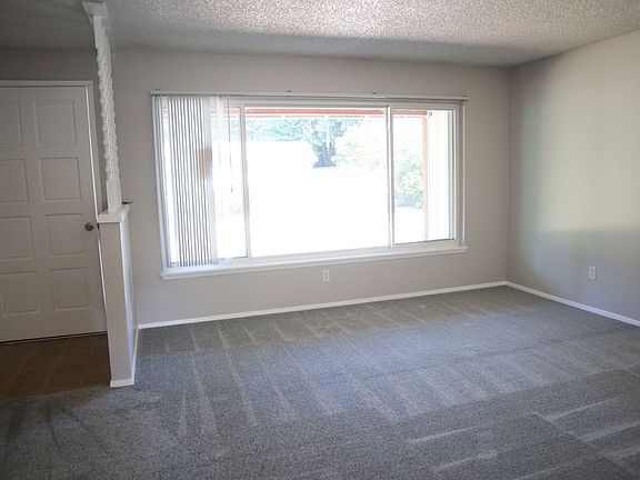 5th image of 4518 NE 142nd Ave