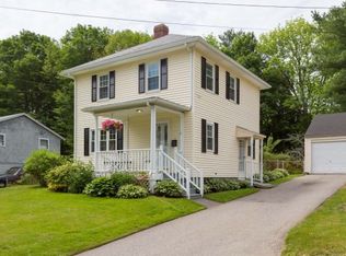 4 Cross St, Kittery, ME 03904