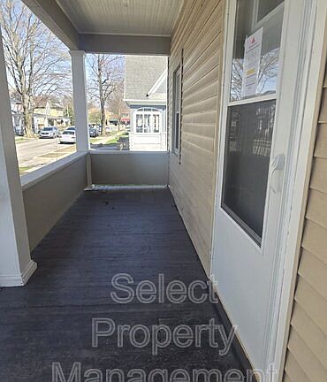 3rd image of 1235 Huestis Ave APT A