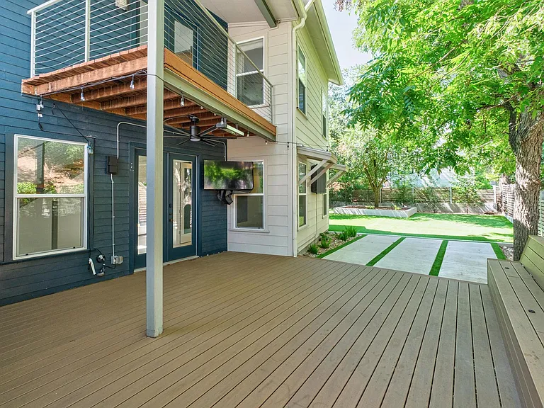 307 W Annie St — Photo 33