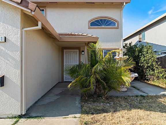 3rd image of 2501 Lock Ave