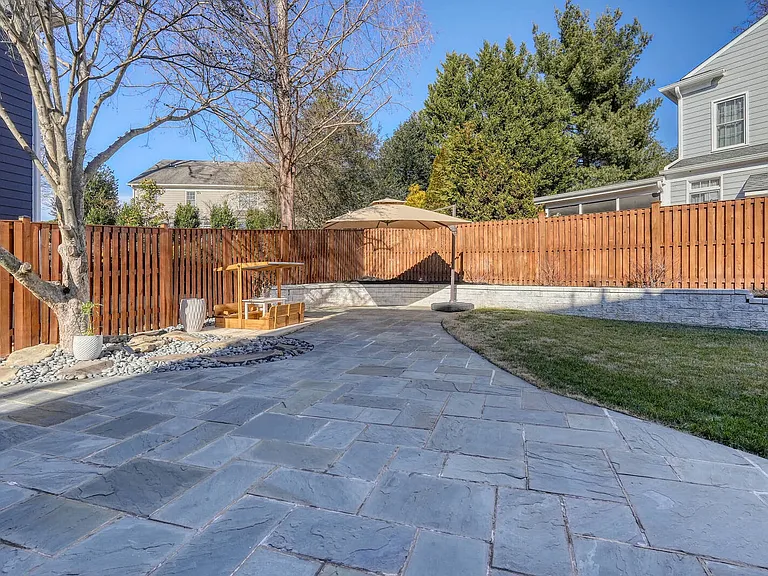 5811 Johnson Ave — Photo 40