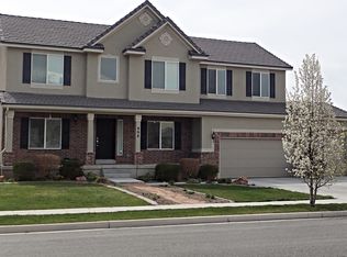 898 S Wind Mill Ln, Kaysville, UT 84037