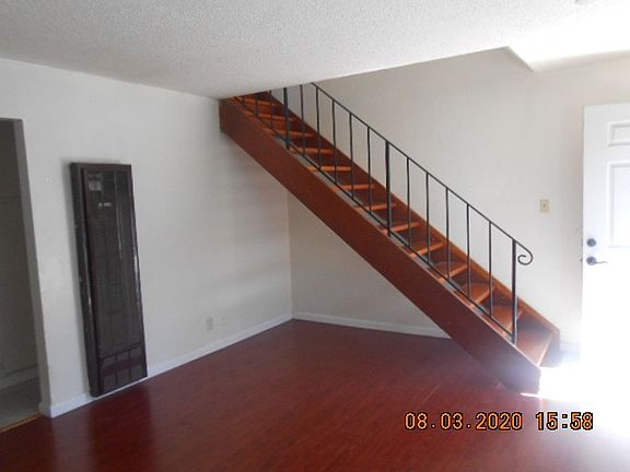 3rd image of 1029 47th St #1
