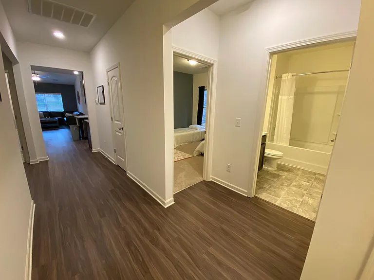 4022 Waterford Pkwy — Photo 12