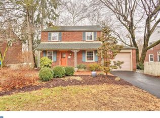 10 Beechwood Dr, Reading, PA 19606