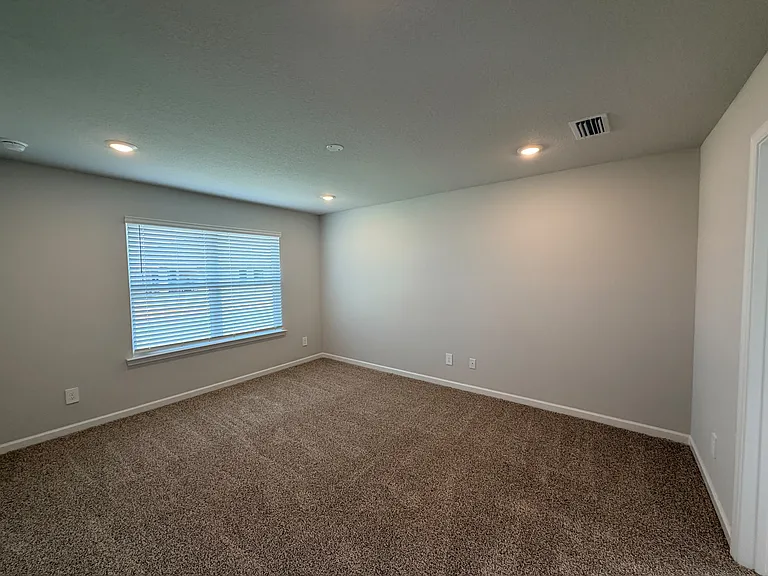10511 Hopewell Loop — Photo 16