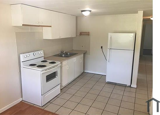 1st image of 2520 38th St S