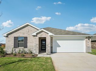 240 Canyon Oaks Dr, Greenville, TX 75402