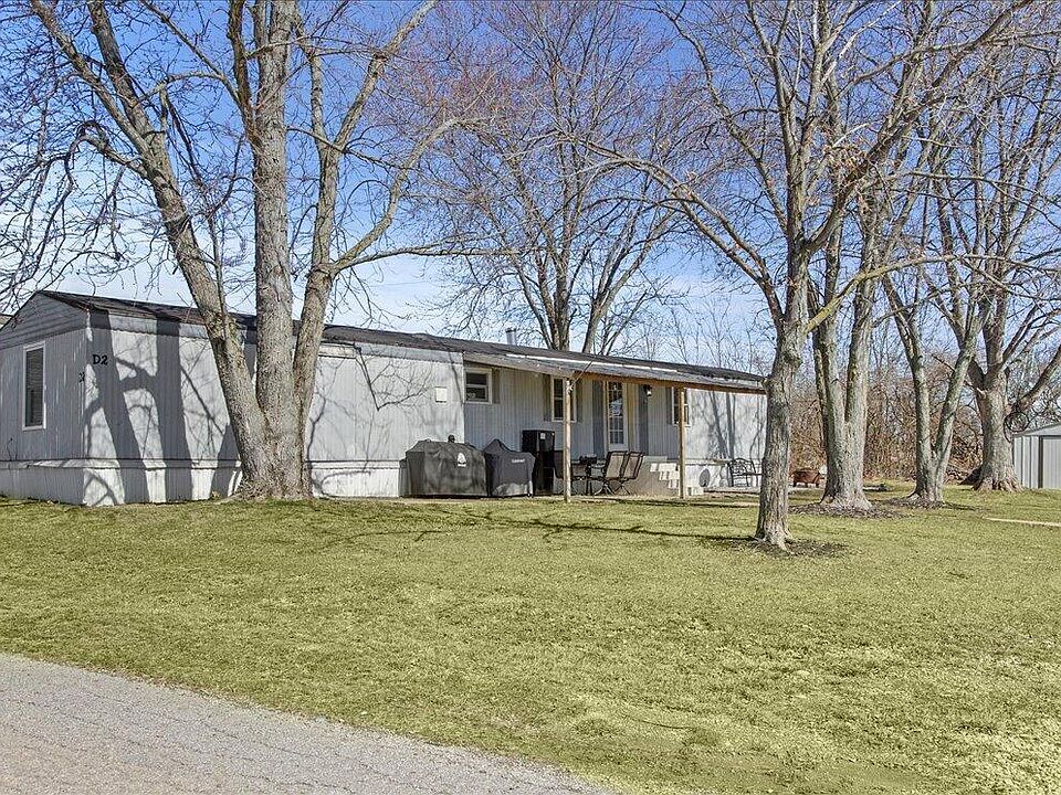 1st image of 6106 London Groveport Rd #D2