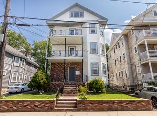 90 Bellevue Ave, Winthrop, MA 02152