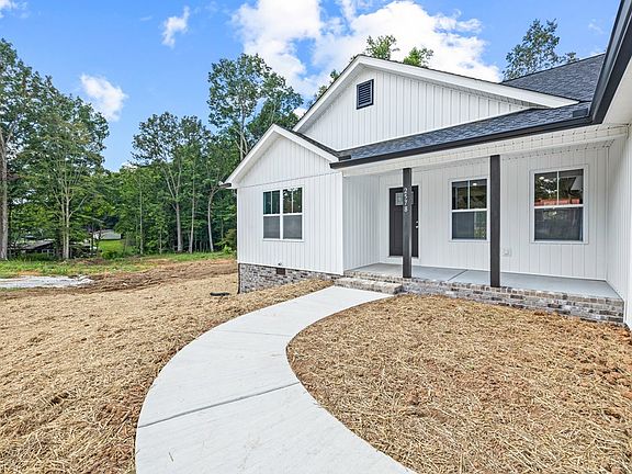 2nd image of 2578 Oakwood Ln