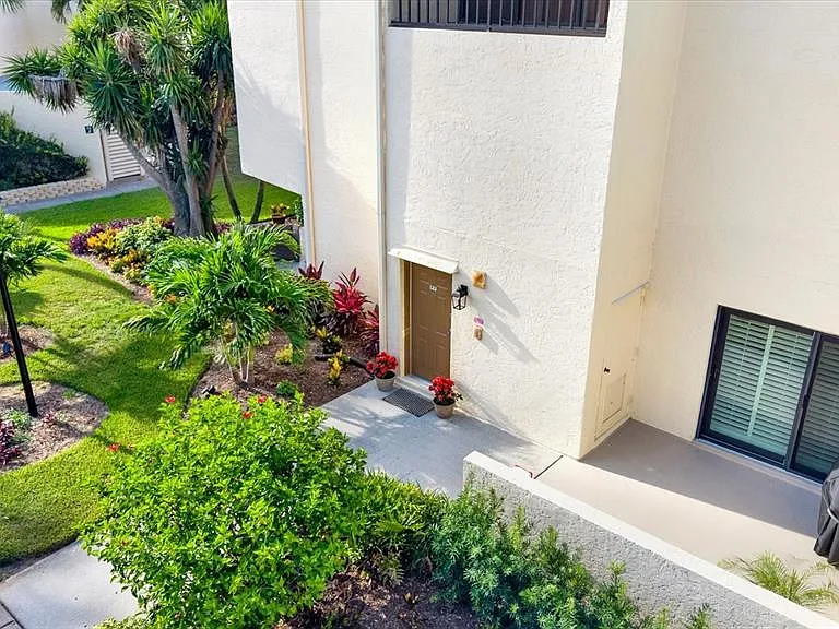 7530 Sunshine Skyway Ln S #P7 — Photo 21
