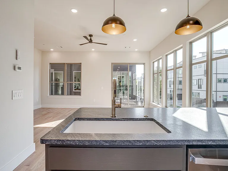 2820 Weisenberger St #110 — Photo 1
