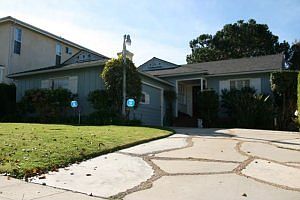 1st image of 3111 Veteran Ave