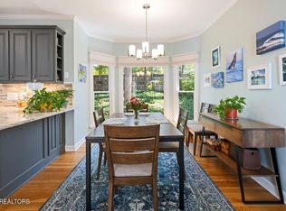 709 Russell Strausse Rd, Cookeville, TN 38501