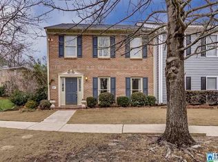 88 Windsor Dr, Homewood, AL 35209