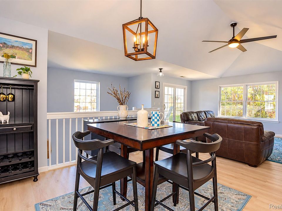 3314 Kneeland Cir #114, photo 9