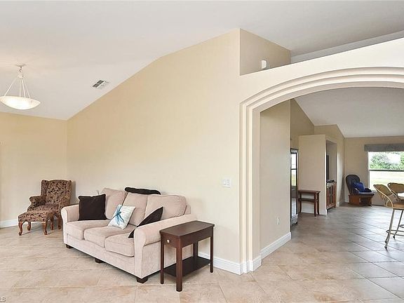 2nd image of 1139 NW 4th Pl
