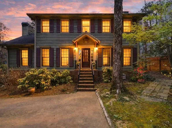 12493 Charlotte Dr, Alpharetta, GA 30004