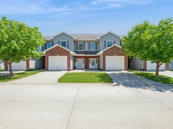 237 Copeland Ln, North Liberty, IA 52317