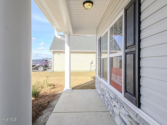 3rd image of 1836 Olde Towne Pointe Boulevard