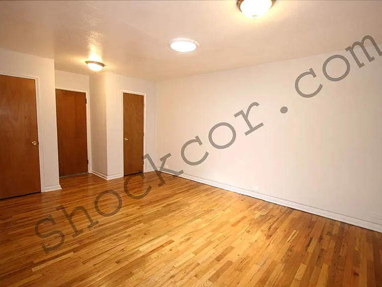 1531 Leyden St — Photo 10