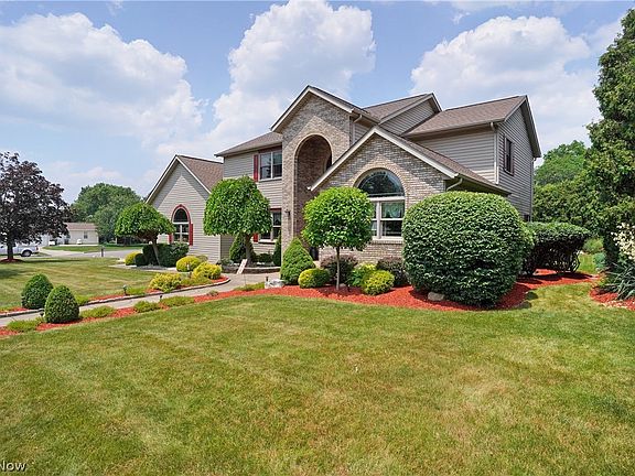 4th image of 237 W Garwood Dr