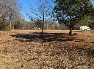 117 Old Beechtree Ln, Jacksonville, NC 28540