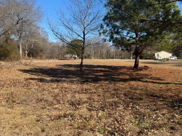 117 Old Beechtree Lane, Jacksonville, NC 28540