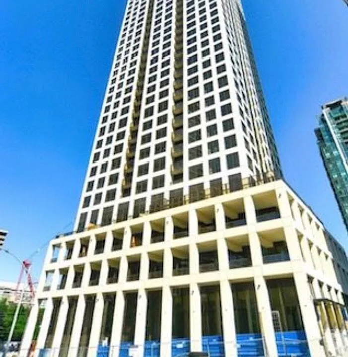 30 Elm Dr W #2509