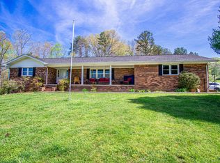 85 Mary Ann Dr, Gray, KY 40734