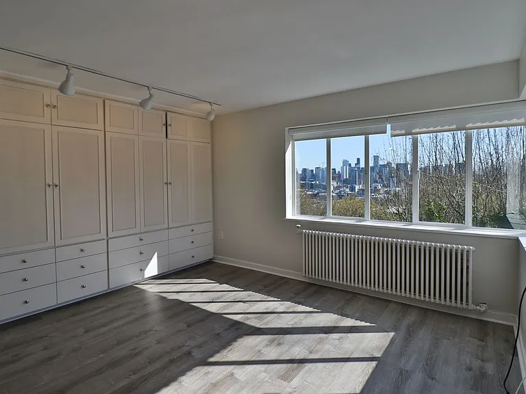 1800 Taylor Ave N #110 — Photo 20