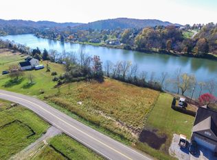 Harbour Dr, Clinton, TN 37716