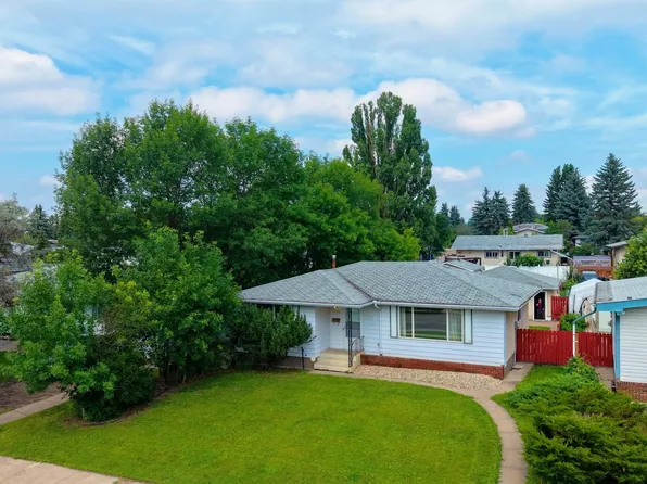 7120 139th Ave NW, Edmonton, AB T5C 2M2