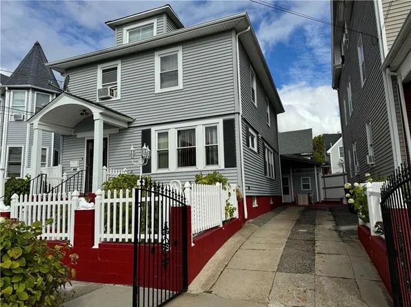 163 Indiana Ave, Providence, RI 02905