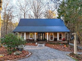 1050 Robinson Rd, Dahlonega, GA 30533