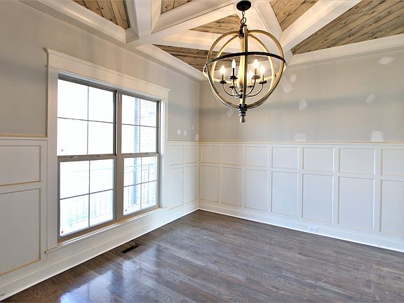 2nd image of 415 Huntington Dr #115