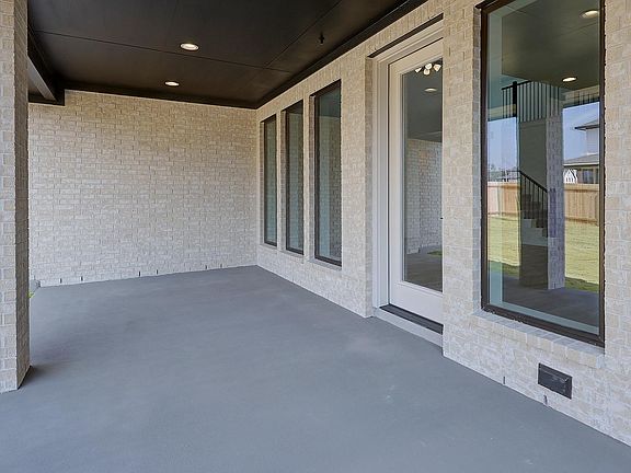 4th image of 10147 Sumlin Court