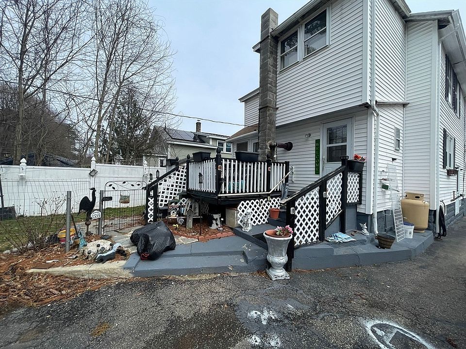 32 Eagle St, Ware, MA 01082 Zillow