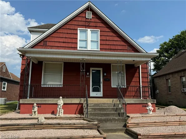 121 Mound St, Tiltonsville, OH 43963