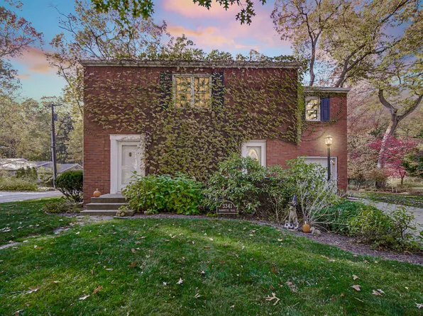 3341 Marquette Trl, Michigan City, IN 46360