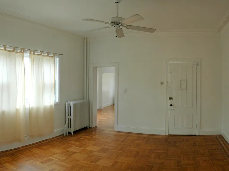 104 Jefferson St — Photo 5