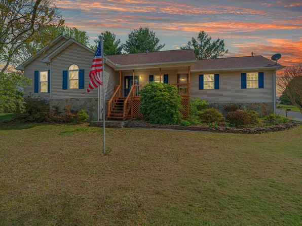 124 Abby Ln, Jacksboro, TN 37757