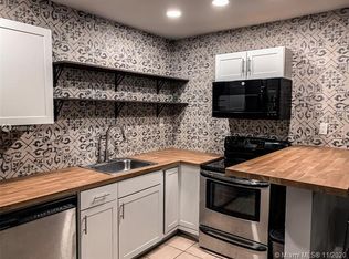 1430 SW 27th St #6, Fort Lauderdale, FL 33315