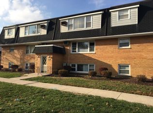 211 E Plainfield Rd #2, La Grange, IL 60525